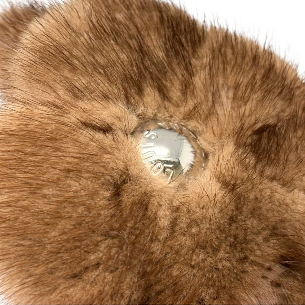 Louis Vuitton Classic Vintage Monogram Mink fur Scarf Stole - Picture 5 of 9